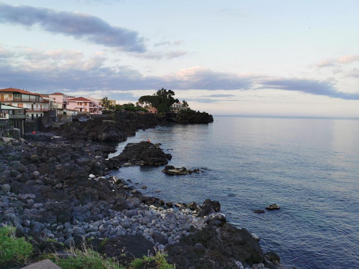 Made In Sicily Santa Tecla Bed & Breakfast Ачиреале Екстериор снимка