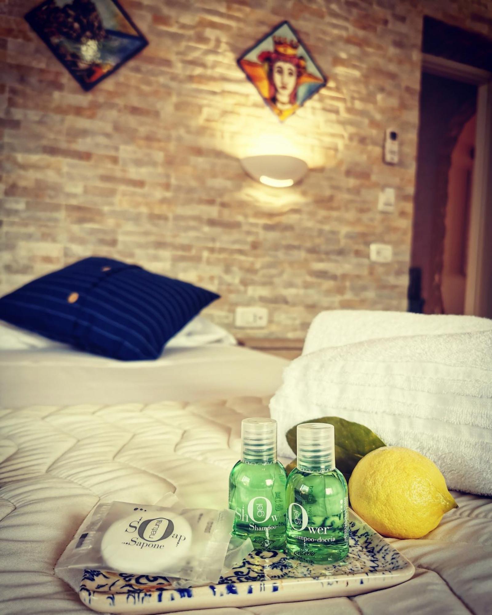 Made In Sicily Santa Tecla Bed & Breakfast Ачиреале Екстериор снимка